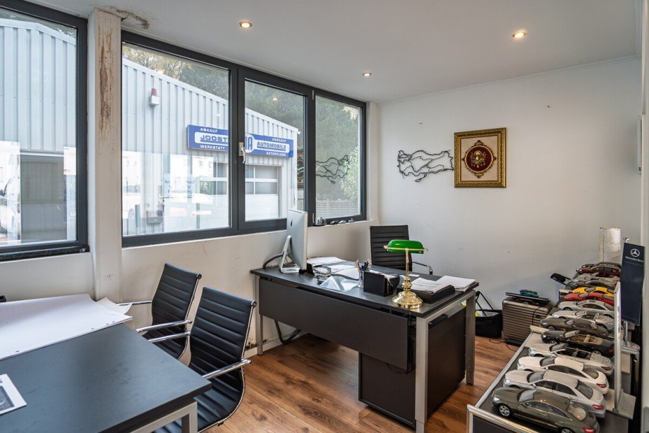Kleiner B�roraum Halle / Lager / Produktion Bielefeld