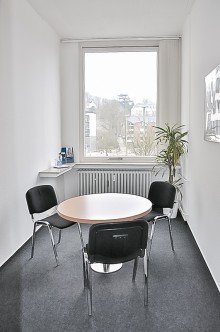 B�ro City-Office am Adenauerplatz - 162 m� B�rofl�che mit 7 B�ror�umen - Aufzug vorhanden****