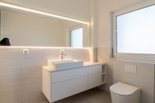 Badezimmerschrank Ruhig, gr�n, stadtnah: Hochwertiger Erstbezug mit Dachterrasse im Bielefelder Westen