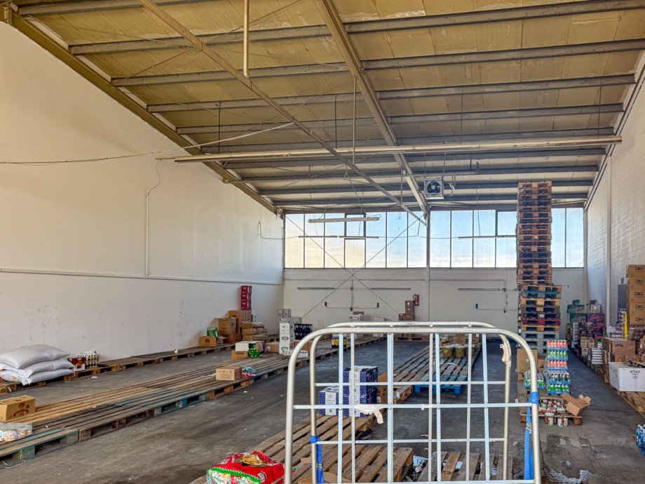 Halle Innenansicht Halle / Lager / Produktion Bielefeld