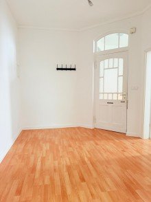 Diele 2- Zimmer-Altbauwohnung N�he St�dtisches Krankenhaus (Ehlentruper Weg)