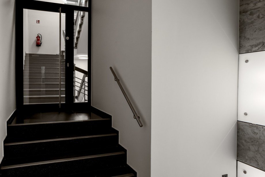 Hauseingang B�rohaus Bielefeld