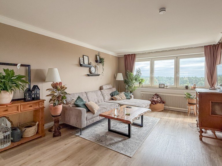 Wohnen/Essen Bielefeld Etagenwohnung Wohntraum mit Weitblick: Modernes 3-Zimmer-Domizil im Senne-Center