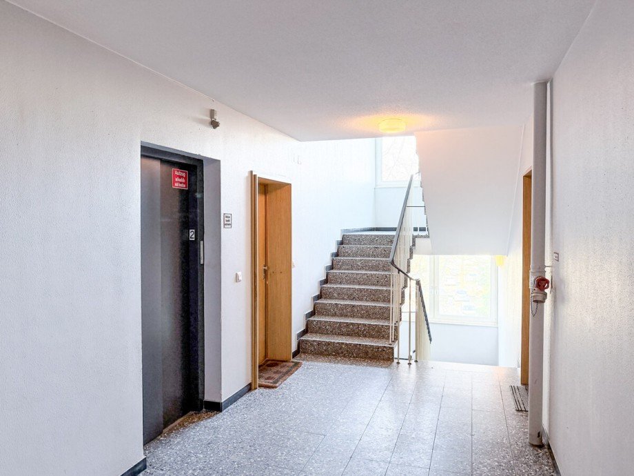 Treppenhaus Etagenwohnung Bielefeld / Dornberg