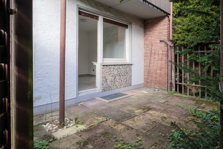 Terrasse EG rechts Mehrfamilienhaus Bielefeld / Heepen