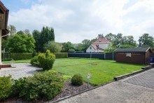 Au�enansicht Garten 1 - 2 Familienhaus nahe Freibad Herford-Elverdissen mit Potenzial