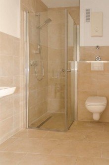Badezimmer Direkt am Schlo�! 2-Zimmerwohnung in Schlo� Neuhaus, Paderborn