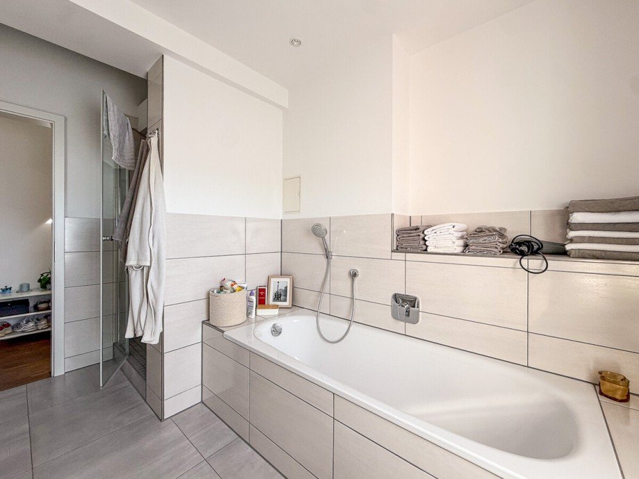 Bad Dachgeschosswohnung Bielefeld