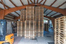Ausstellungshalle Bielefelder Norden: Vermietete Gewerbeimmobilie mit Betriebsleiterwohnung & Entwicklungspotenzial