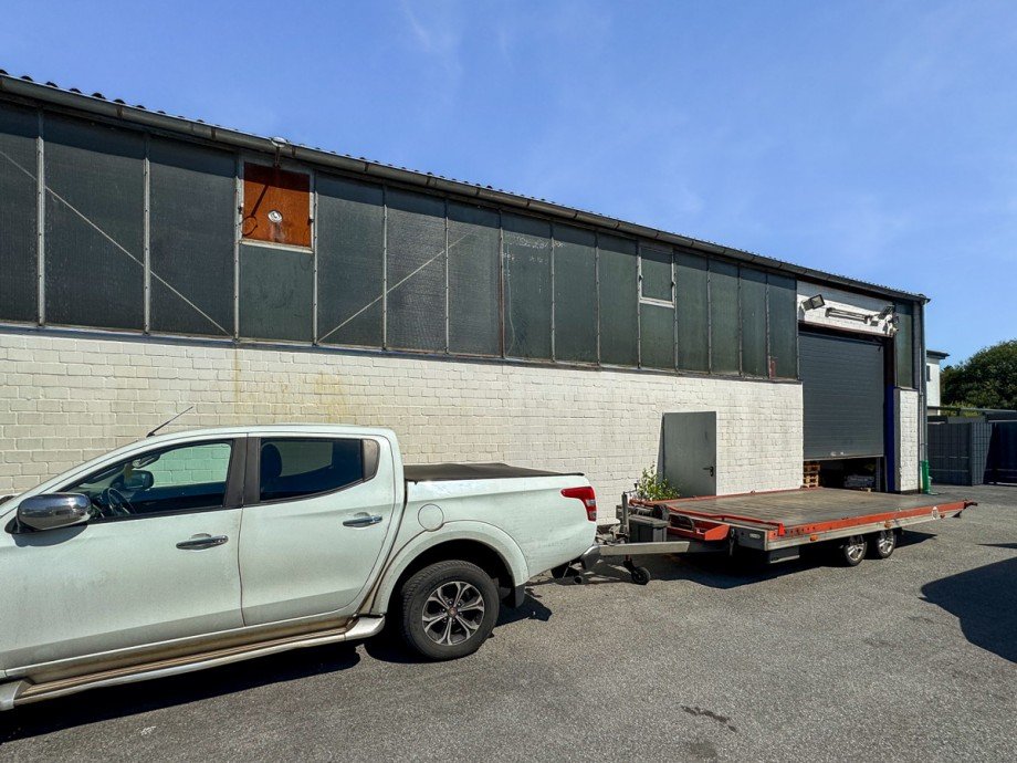 Halle Aussenansicht Halle / Lager / Produktion Bielefeld