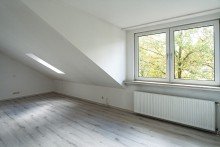 Schlafzimmer G�tersloh - Friedrichsdorf! Helle DG Wohnung mit Einbauk�che in ruhiger Wohnsiedlung