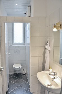 WC City-Office am Adenauerplatz - 162 m� B�rofl�che mit 7 B�ror�umen - Aufzug vorhanden****