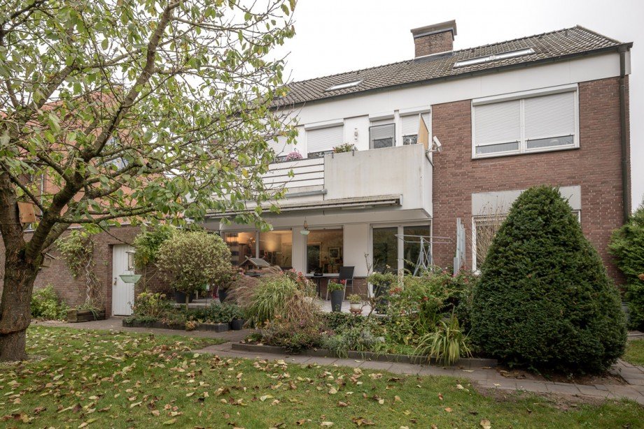 Hausansicht Garten Erdgeschosswohnung Bielefeld