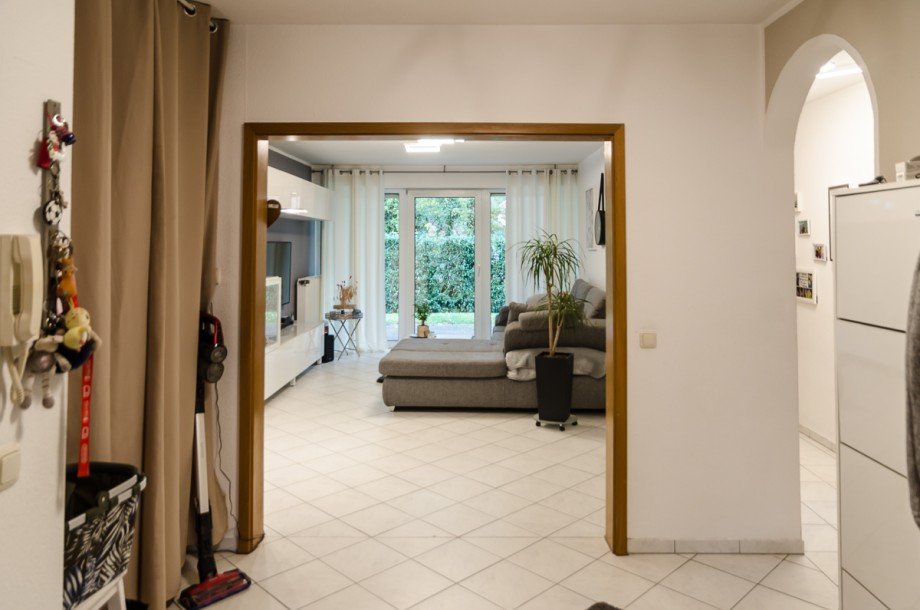 Eingangsdiele-Wohnzimmer Erdgeschosswohnung G�tersloh