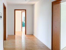 Diele 3 Zimmerwohnung mit Balkon und Gartenblick im Bielefelder Westen