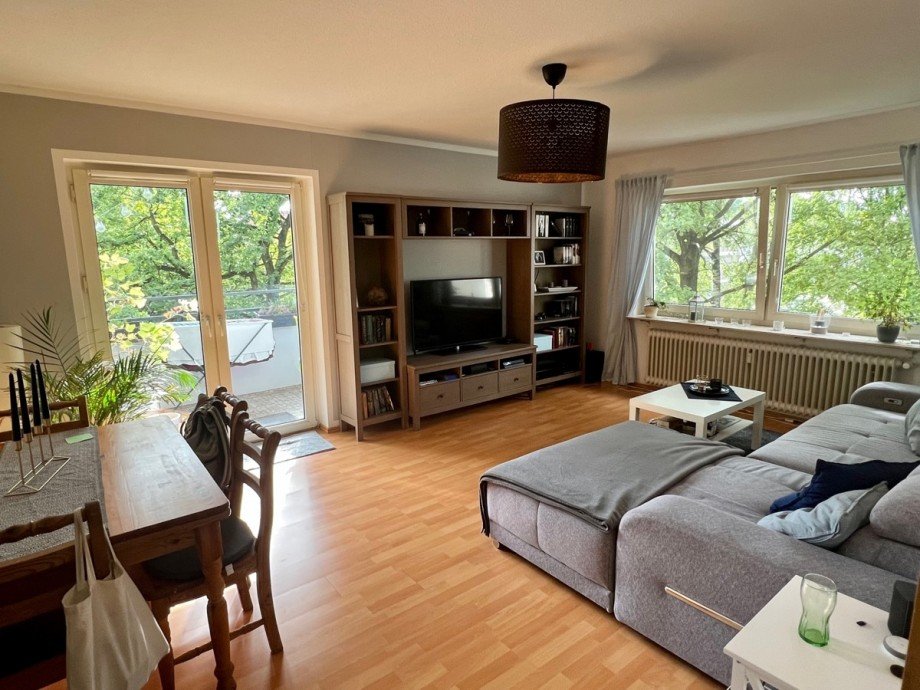 Wohnzimmer Etagenwohnung Bielefeld