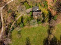 Bild (3c8162bbb0f17949a9950cdadeb958a9): Verstecktes Juwel im Gr�nen - Repr�sentatives Einfamilienhaus mit traumhaftem Waldgrundst�ck