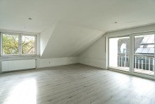 Wohnzimmer G�tersloh - Friedrichsdorf! Helle DG Wohnung mit Einbauk�che in ruhiger Wohnsiedlung