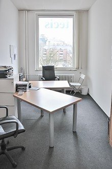 B�ro City-Office am Adenauerplatz - 162 m� B�rofl�che mit 7 B�ror�umen - Aufzug vorhanden****