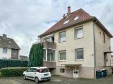 Geb�uder�ckseite Vermietete 3-Zimmer Wohnung im 1.OG mit Balkon in beliebter Wohnlage von Bielefeld - Brackwede