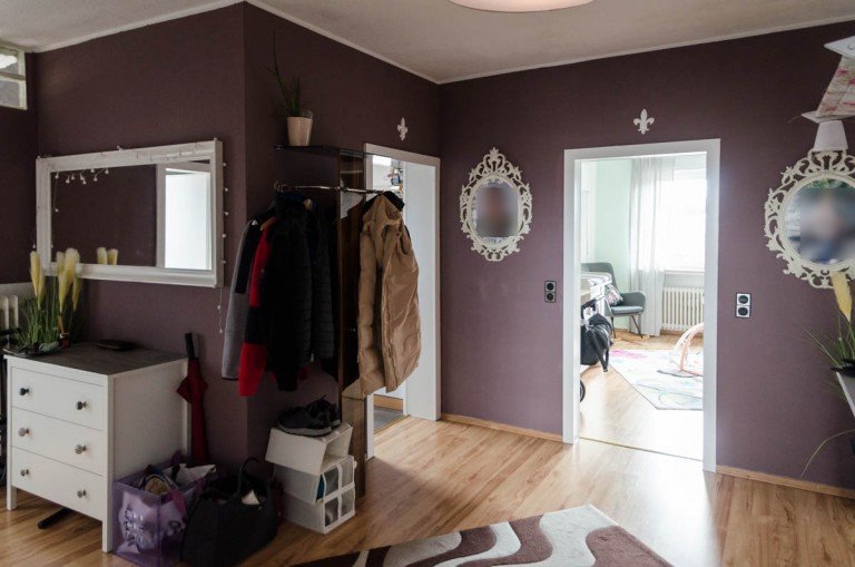 Flur Bielefeld Etagenwohnung Wohnung mit Balkon und Einbauk�che n�he Brackweder Kirche in Bielefeld - Brackwede