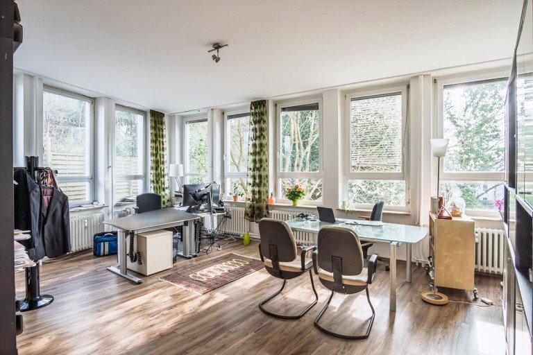 B�ro links Bielefeld B�rofl�che City-Office am Adenauerplatz - 122 m� B�rofl�che - Aufzug vorhanden****