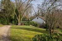 Bild (4fa231e426038b5101ecc3b941802e10): Verstecktes Juwel im Gr�nen - Repr�sentatives Einfamilienhaus mit traumhaftem Waldgrundst�ck