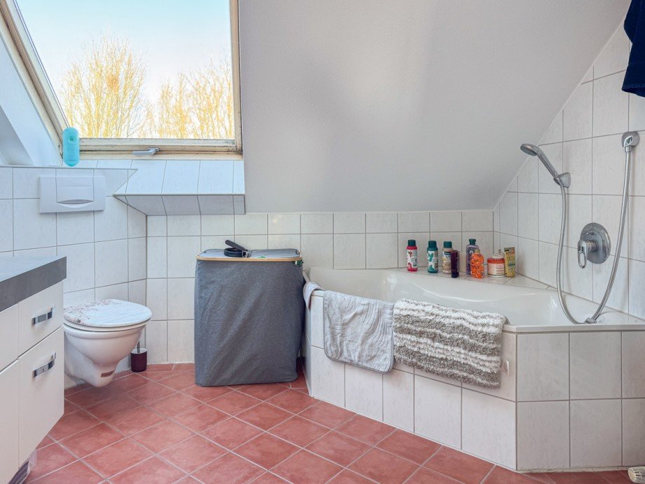 Badezimmer Dachgeschosswohnung Bielefeld / Milse