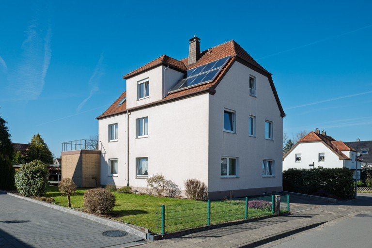 Au�enansicht Bielefeld Mehrfamilienhaus Mehrgenerationenhaus in Top-Lage von Bielefeld-J�llenbeck - Ideal f�r Familien & Investoren