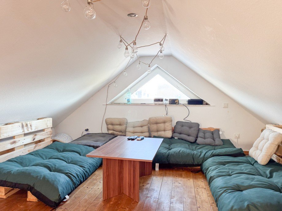 Spitzboden Dachgeschosswohnung Bielefeld / Milse