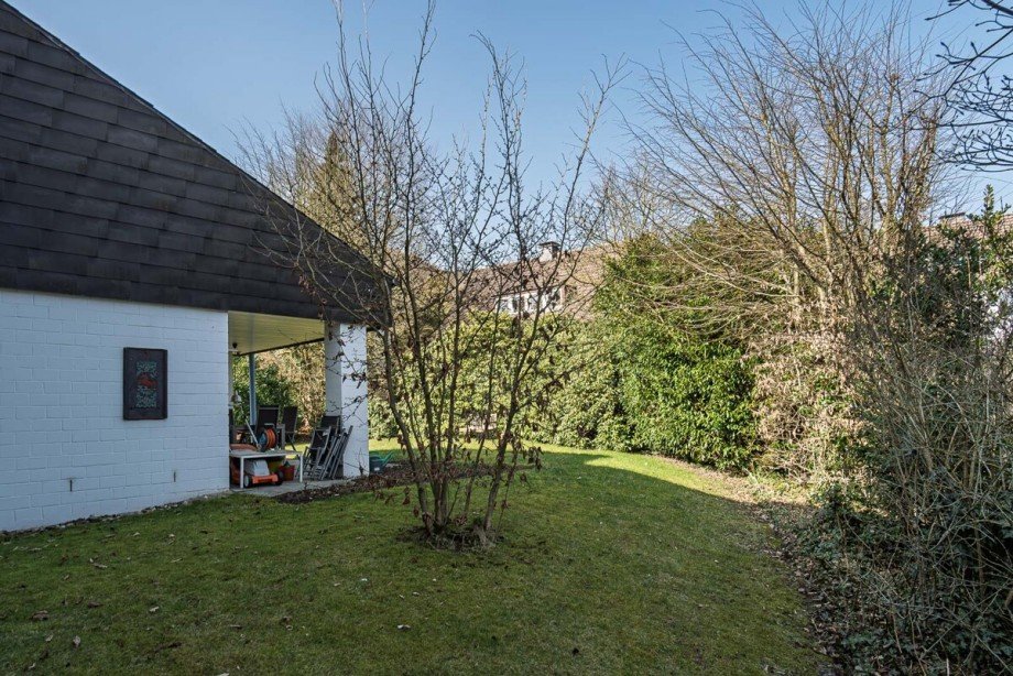 Garten Zweifamilienhaus Bielefeld / Gadderbaum