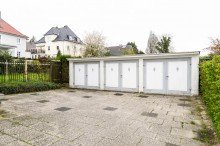 Garagen Seltene Gelegenheit - Erdgeschosswohnung mit gro�z�gigem Gartenanteil N�he Ostpark!