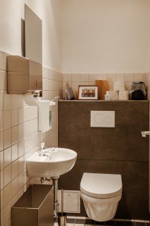 WC Anlage Moderne B�roetage am Niederwall mit 7 B�ror�umen - Fahrstuhl vorhanden - in Bielefeld-Mitte