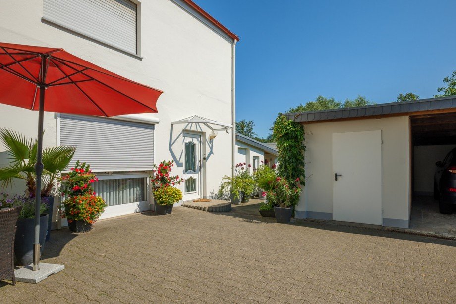 Innenhof Mehrfamilienhaus Lage