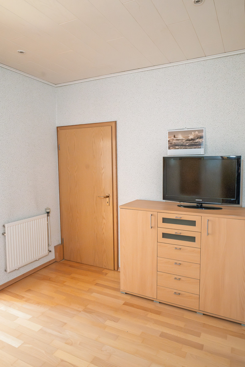 DG-Zimmer Mehrfamilienhaus Bielefeld