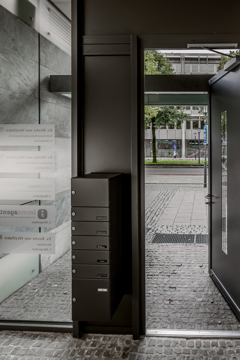Hauseingang B�rohaus Bielefeld