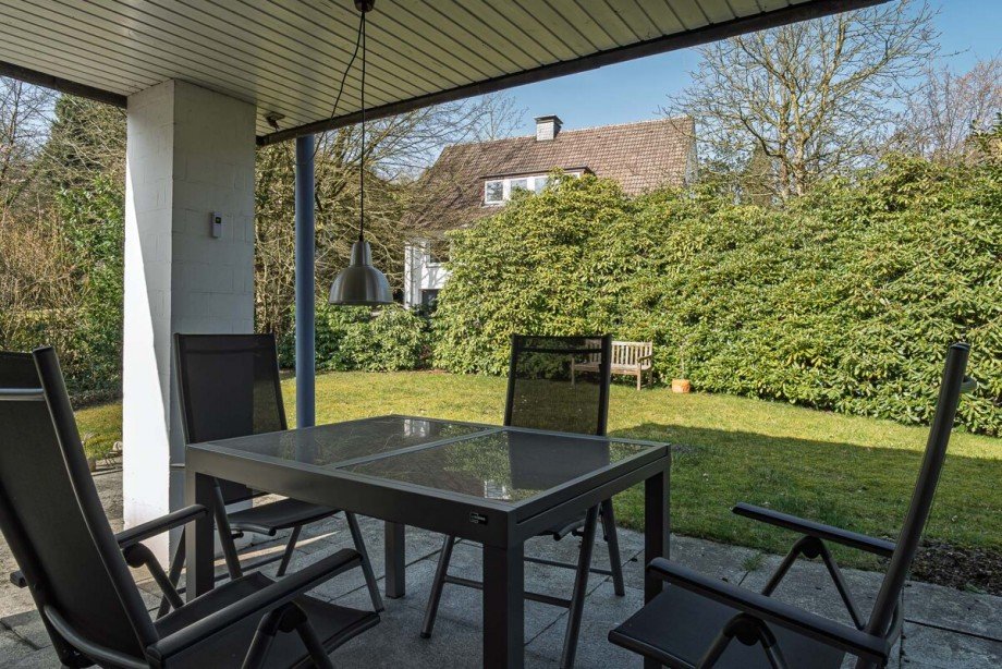 �berdachte Terrasse Zweifamilienhaus Bielefeld / Gadderbaum
