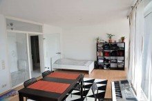 Wohn-Schlafraum Singleappartement mit Balkon Bj. 2000  - N�he Brackwede Kirche