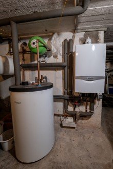 Gas-Brennwertheizung Klassischer Charme trifft Stadtn�he - gro�z�giges Einfamilienhaus in Herford