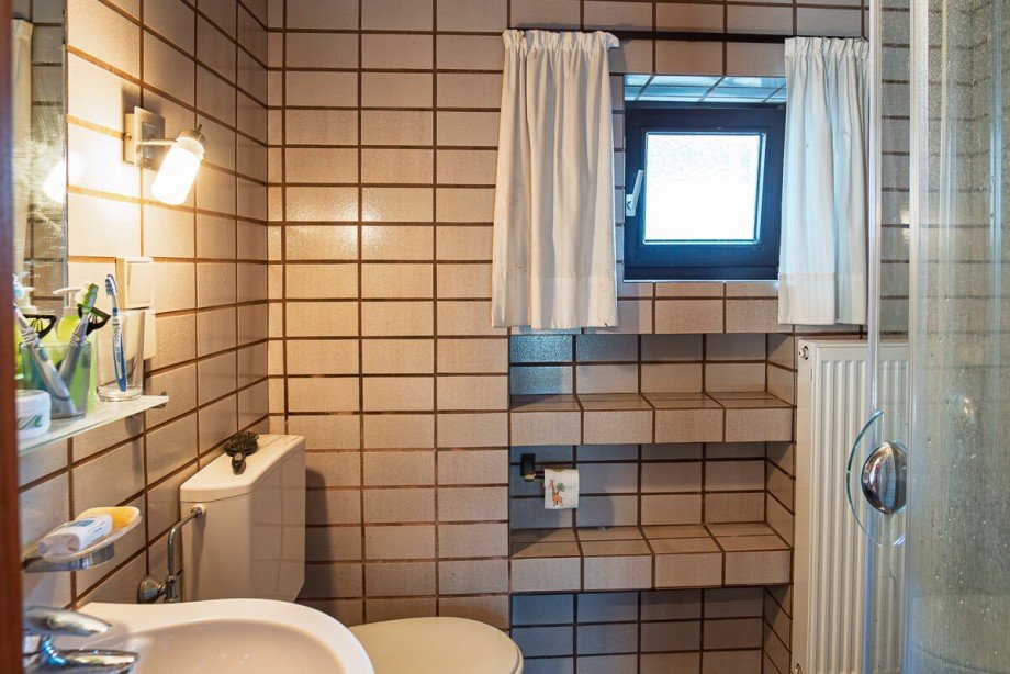EG Duschbad Zweifamilienhaus Oerlinghausen