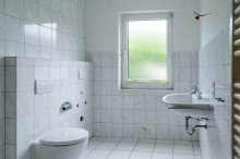 Badezimmer Gartenliebhaber aufgepasst! EG Wohnung mit guter Infrastrukur in Bielefeld - Gro�dornberg