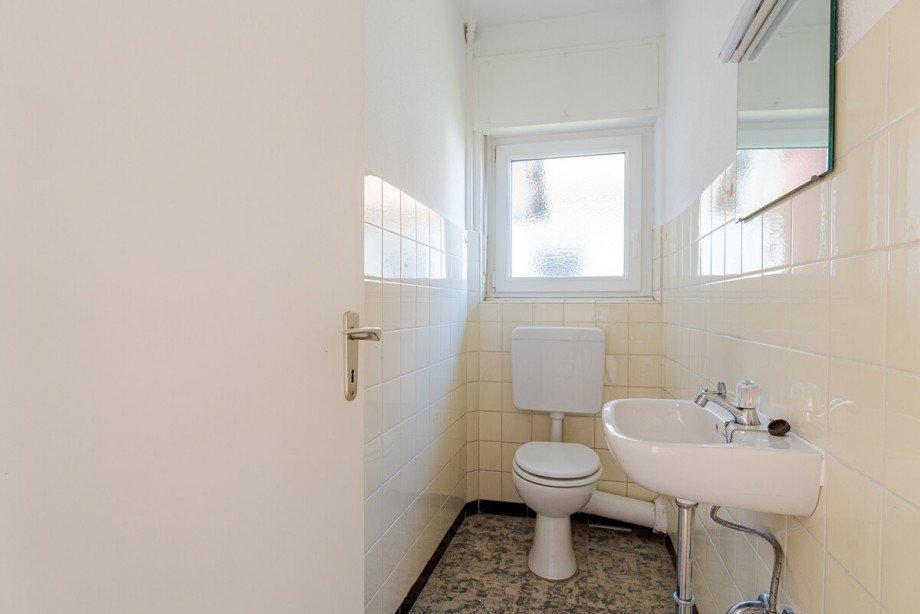 WC separat Mehrfamilienhaus Bielefeld