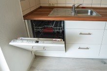 Sp�lmaschine G�tersloh - Friedrichsdorf! Helle DG Wohnung mit Einbauk�che in ruhiger Wohnsiedlung