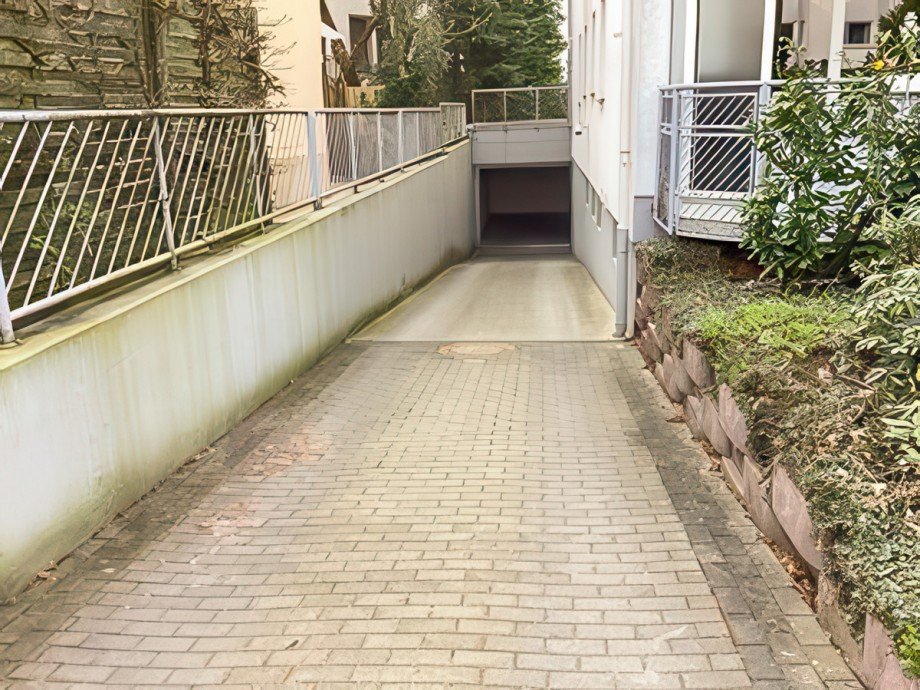 Zufahrt TG Dachgeschosswohnung Bad Salzuflen
