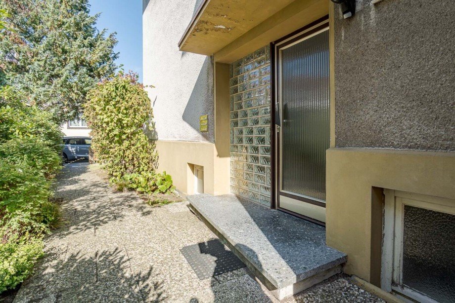 Hauseingang Mehrfamilienhaus Bielefeld