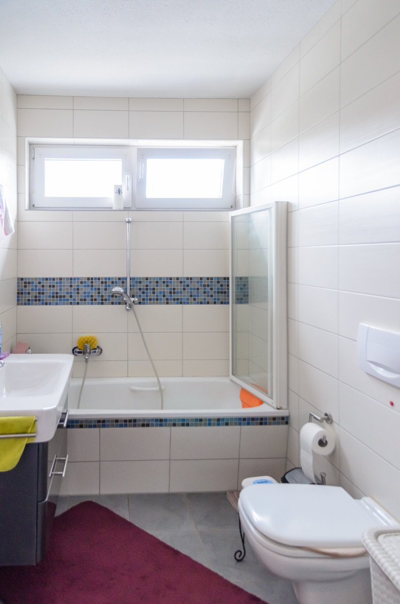 Bad Etagenwohnung Halle