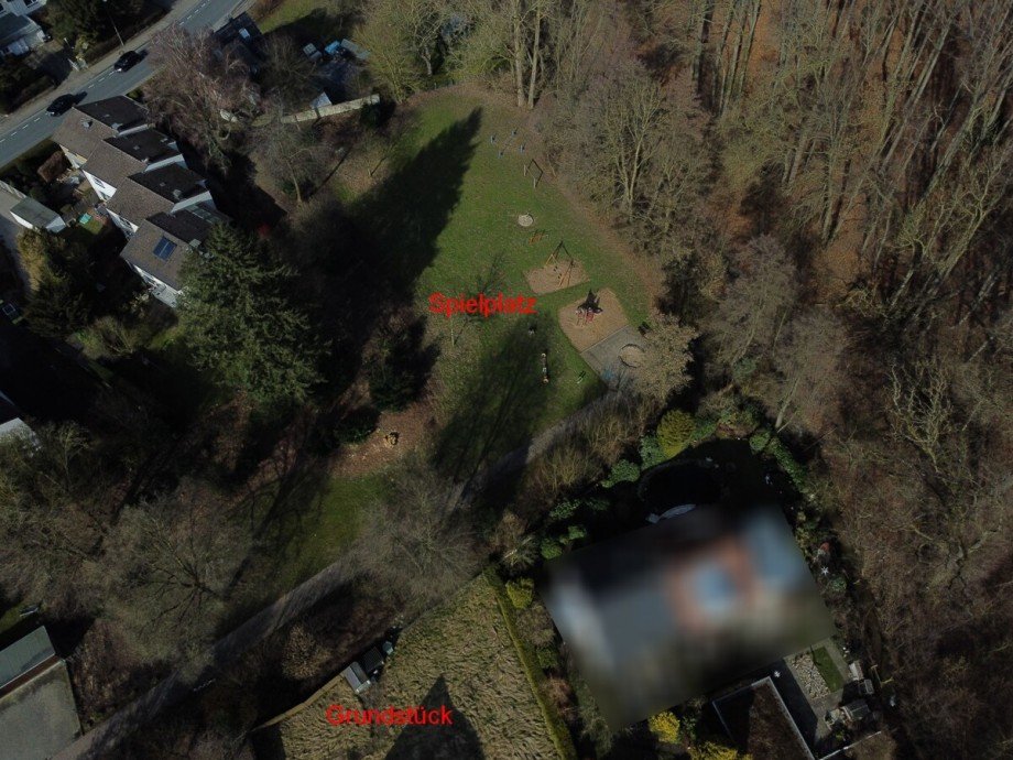 N�he zum Spielplatz Wohngrundst�ck Bielefeld / Hoberge