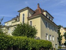 Hauseingangsseite Wundersch�nes 3 Familienhaus am Ostpark!