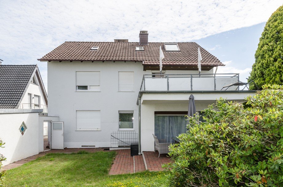 R�ckansicht Mehrfamilienhaus Herford