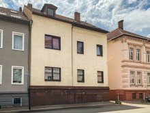 Hausansicht WG gesucht! Helle EG-Wohnung mit Sonnenbalkon mitten in der City von Bielefeld (Hermannstra�e)